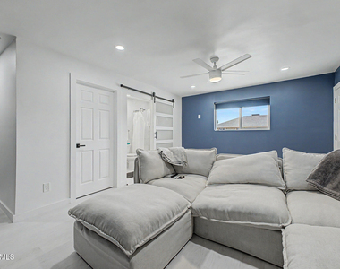 3524 E Angela Drive - Photo Thumbnail 19