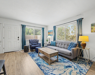 4158 N 81st Street - Photo Thumbnail 2