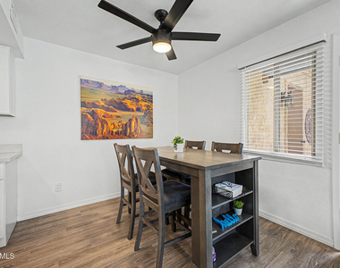 4158 N 81st Street - Photo Thumbnail 5