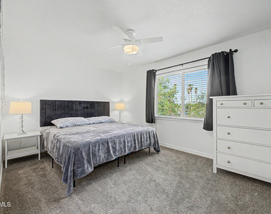 4158 N 81st Street - Photo Thumbnail 12