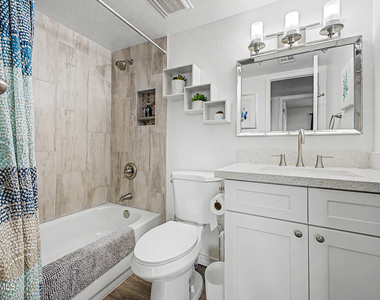 4158 N 81st Street - Photo Thumbnail 11