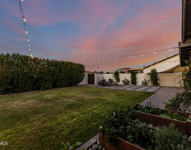 2200 N Los Altos Drive - Photo Thumbnail 37