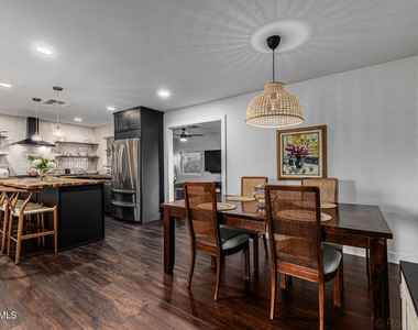 2200 N Los Altos Drive - Photo Thumbnail 6