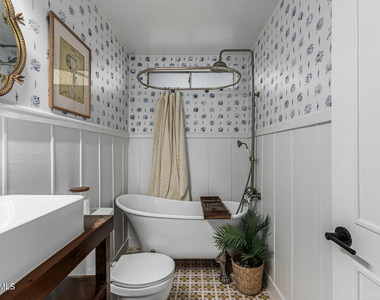 2200 N Los Altos Drive - Photo Thumbnail 23