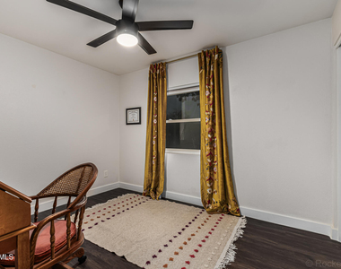 2200 N Los Altos Drive - Photo Thumbnail 26