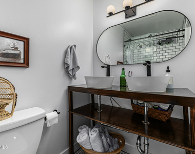 2200 N Los Altos Drive - Photo Thumbnail 18