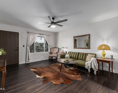 2200 N Los Altos Drive - Photo Thumbnail 3