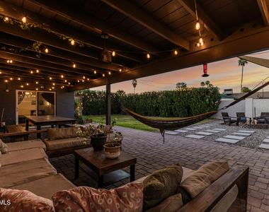 2200 N Los Altos Drive - Photo Thumbnail 32