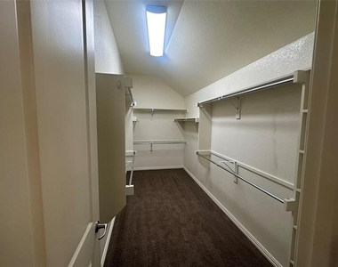 13721 Vera Cruz Road - Photo Thumbnail 6
