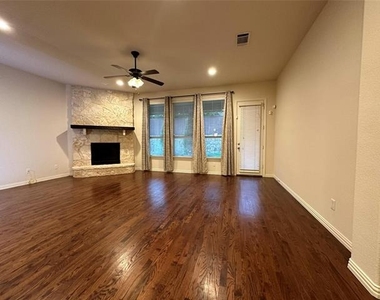 13721 Vera Cruz Road - Photo Thumbnail 4
