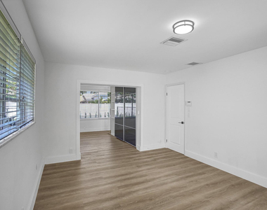 4751 Ne 29th Avenue - Photo Thumbnail 19