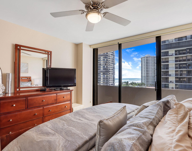 4200 N Ocean Drive - Photo Thumbnail 24