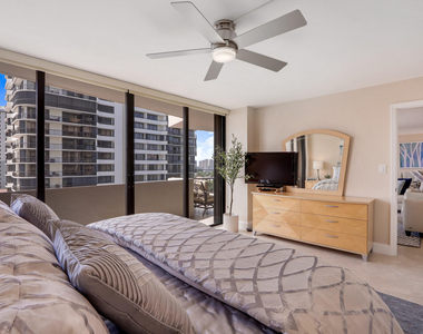 4200 N Ocean Drive - Photo Thumbnail 20