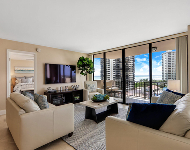 4200 N Ocean Drive - Photo Thumbnail 4