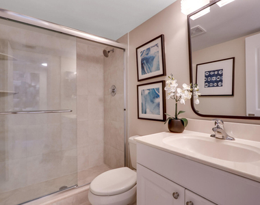 4200 N Ocean Drive - Photo Thumbnail 26