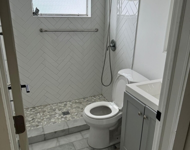 3990 Sw 51st Street - Photo Thumbnail 12