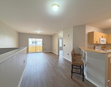 124 Sw Peacock Boulevard - Photo Thumbnail 4