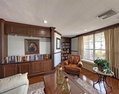 124 Sw Peacock Boulevard - Photo Thumbnail 27