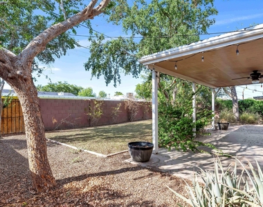 2501 E Highland Avenue - Photo Thumbnail 18