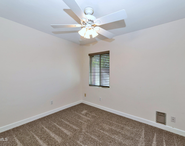 2501 E Highland Avenue - Photo Thumbnail 12