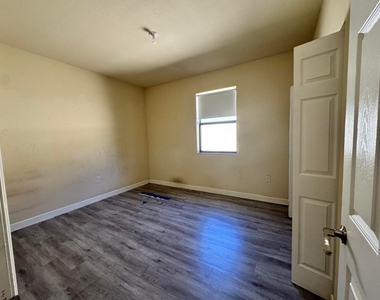 9136 Sw 227th Terrace - Photo Thumbnail 7