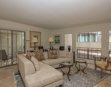 5225 N 24th Street - Photo Thumbnail 4