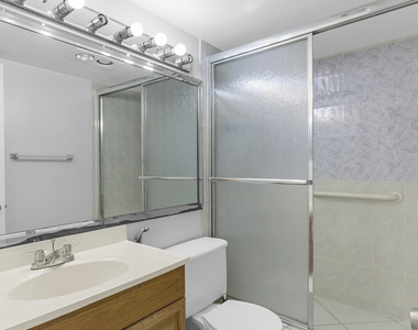 3028 Harwood D - Photo Thumbnail 23
