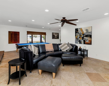 4209 E Weldon Avenue - Photo Thumbnail 4