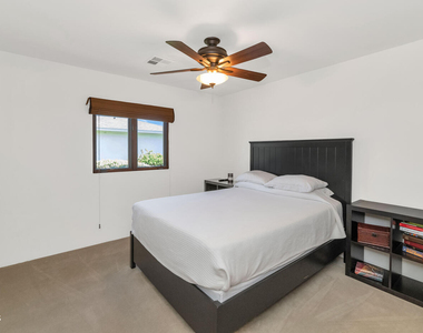 4209 E Weldon Avenue - Photo Thumbnail 19