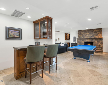 4209 E Weldon Avenue - Photo Thumbnail 2