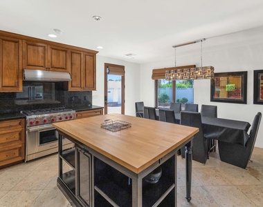 4209 E Weldon Avenue - Photo Thumbnail 11