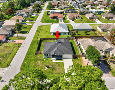 1791 Sw Effland Avenue - Photo Thumbnail 67