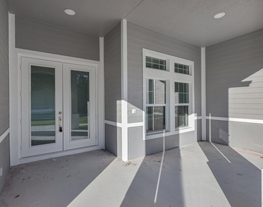 1791 Sw Effland Avenue - Photo Thumbnail 4