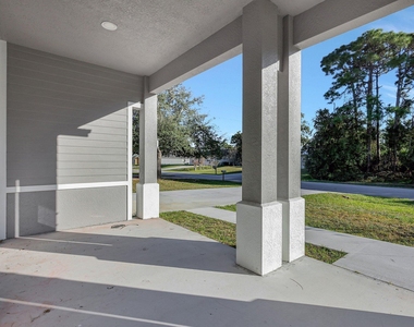 1791 Sw Effland Avenue - Photo Thumbnail 5