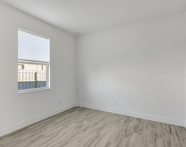1791 Sw Effland Avenue - Photo Thumbnail 33