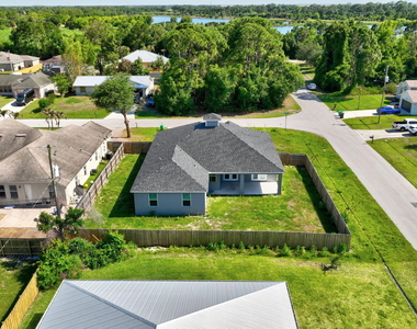 1791 Sw Effland Avenue - Photo Thumbnail 74