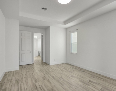 1791 Sw Effland Avenue - Photo Thumbnail 26
