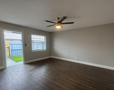 522 Sw 20th Avenue - Photo Thumbnail 3