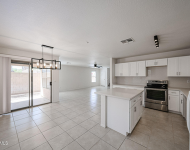 7500 E Deer Valley Road - Photo Thumbnail 14