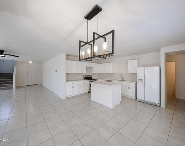 7500 E Deer Valley Road - Photo Thumbnail 12