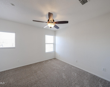 7500 E Deer Valley Road - Photo Thumbnail 28