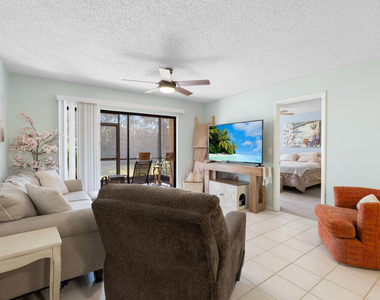 1270 Se Parkview Place - Photo Thumbnail 15
