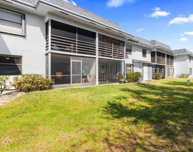 1270 Se Parkview Place - Photo Thumbnail 24