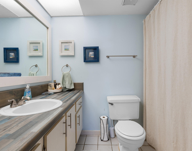 1270 Se Parkview Place - Photo Thumbnail 5