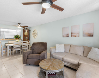 1270 Se Parkview Place - Photo Thumbnail 19