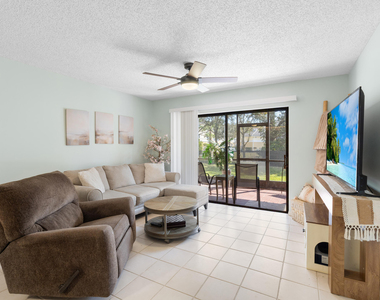 1270 Se Parkview Place - Photo Thumbnail 16