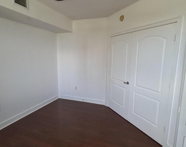 1830 Radius Drive - Photo Thumbnail 3