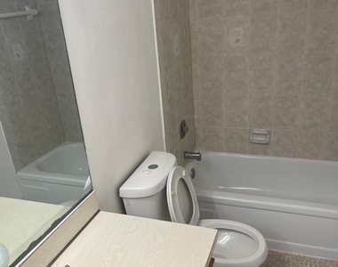 5530 Nw 44th Street - Photo Thumbnail 12