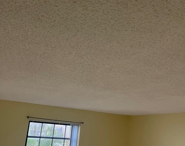 5530 Nw 44th Street - Photo Thumbnail 3