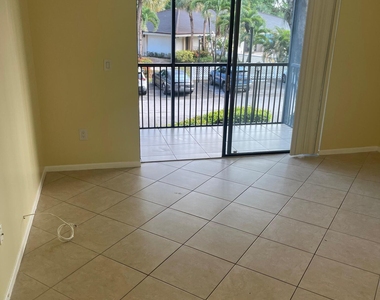 5530 Nw 44th Street - Photo Thumbnail 9